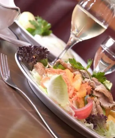 Ξενοδοχείο Am Rosenpark 3*