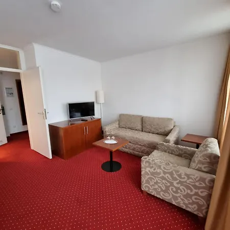 Am Rosenpark 3* Άαχεν