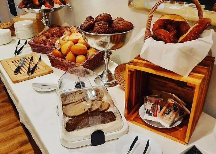 فندق Am Rosenpark آخن