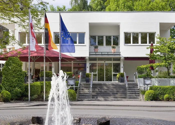 Am Rosenpark 3* Aachen