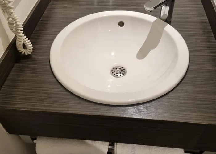 Hotel Am Rosenpark 3*