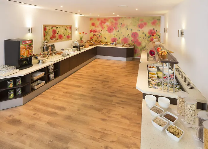 Am Rosenpark 3* אאכן