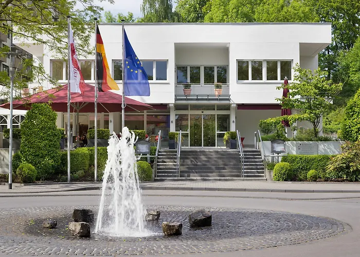 Hotel Am Rosenpark 3*